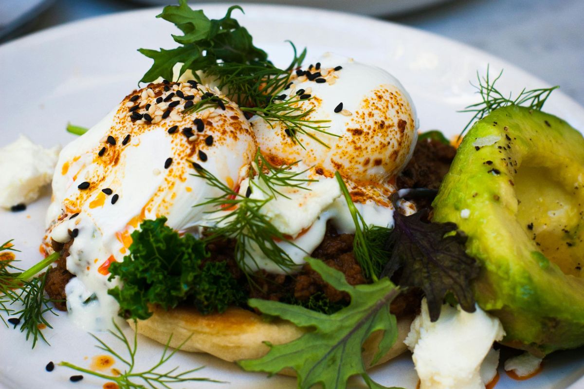 Mastering poached eggs: Air fryer brings culinary flair