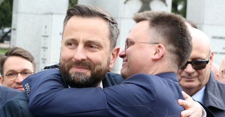 "Trzecia droga dla wyborców". Kobosko o sojuszu PSL i Polski 2050
