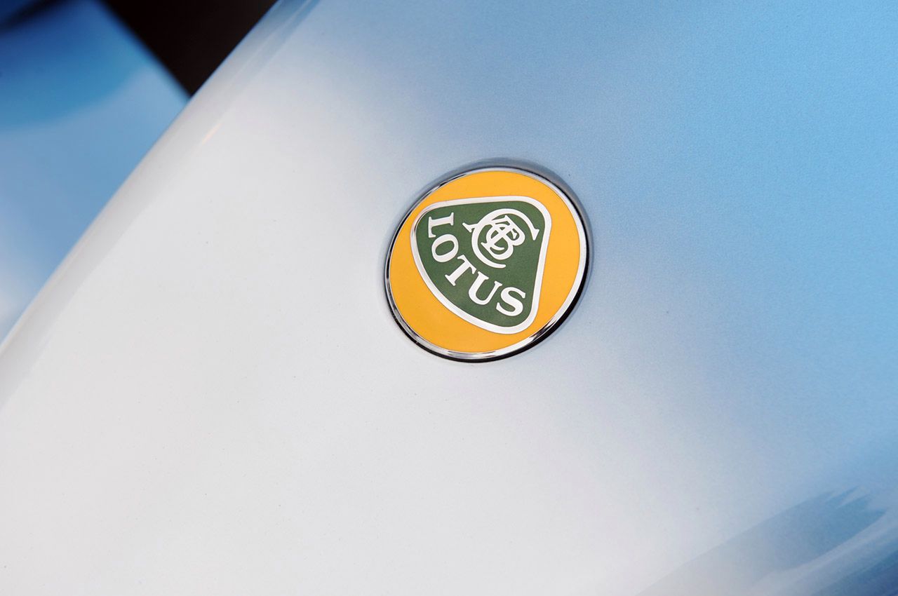 13lotusexos125live
