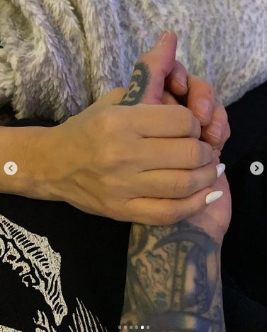 Travis Barker pokazuje wspólne zdjęcia z Kourtney Kardashian z okazji jej 42. urodzin