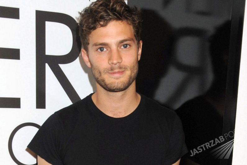 Jamie Dornan
Fotografia: www.ryanseacrest.com