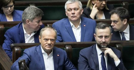 Ważą się losy Tuska. Jest deklaracja PSL