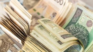Polacy gromadzą fortunę. Oto, co się kryje za liczbami