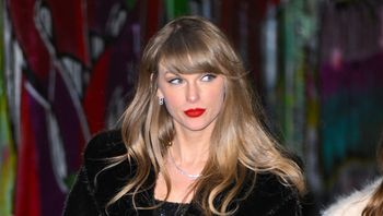 Taylor Swift w kurtce od polskiej projektantki. Tyle kosztuje w Polsce