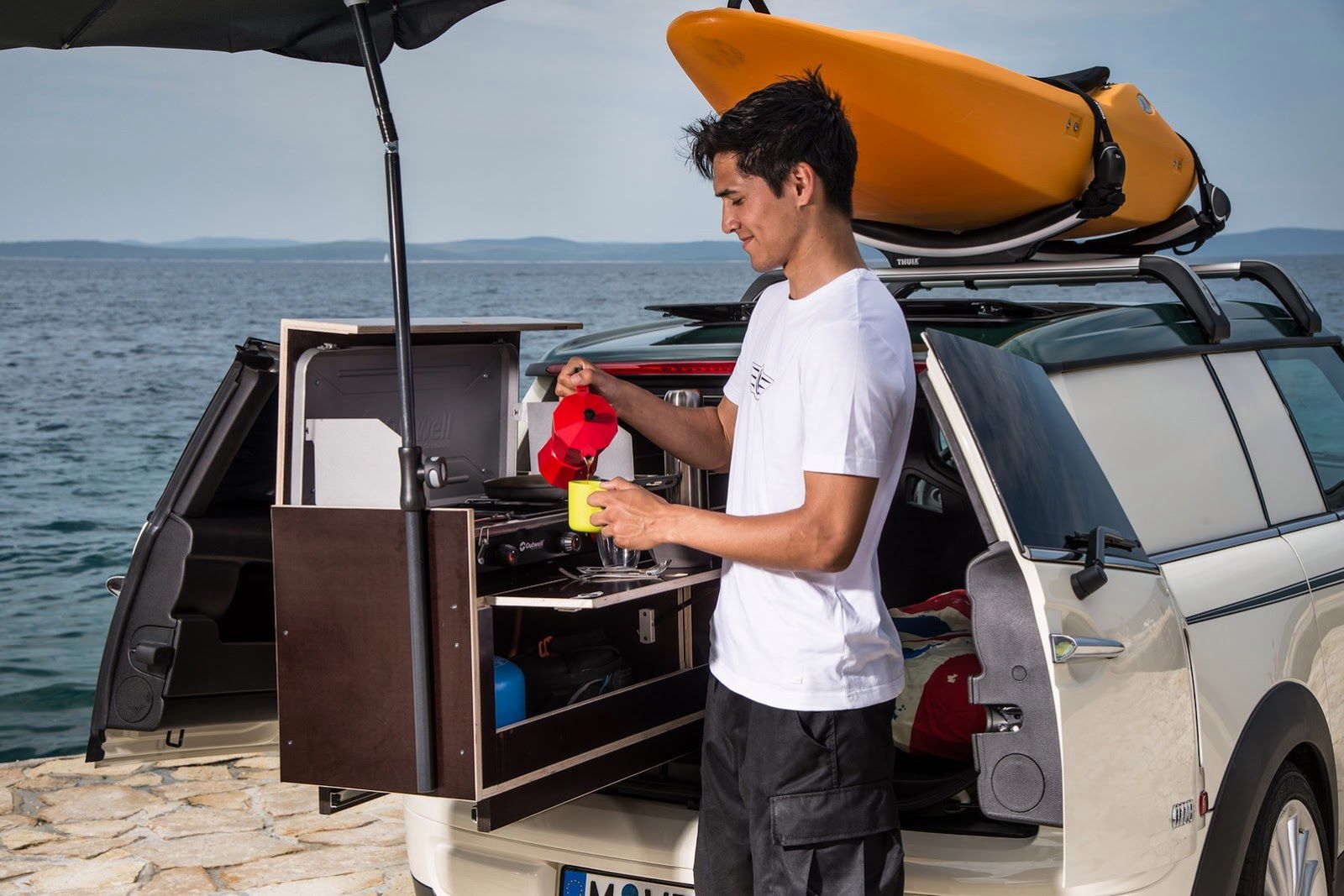 MINI prezentuje koncepcyjne auta na wakacje [galeria] 80