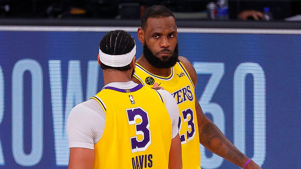 koszykarze Los Angeles Lakers Na pierwszym planie: LeBron James