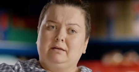 Paulina z "Kanapowczyń" nie bawi się z dziećmi, bo jej się "NIE CHCE". Internauci są zbulwersowani: "Tego się nie da słuchać"
