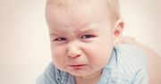 Mały brzuszek – duże problemy. Podpowiadamy, jak pomóc maluchowi w przypadku kolki niemowlęcej