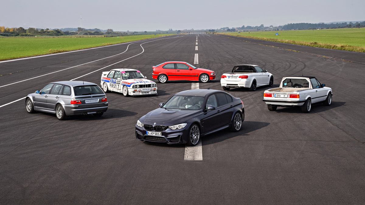 BMW z okazji 30-lecia M3 zabrało sześć maszyn na wspólną sesję zdjęciową. Znalazły się tu dwa pickupy, jedno kombi, kompakt oraz maszyna sportowa, przygotowana do zawodów DTM.