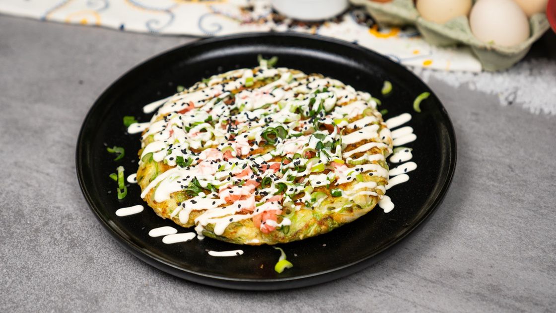 Okonomiyaki z młodą kapustą