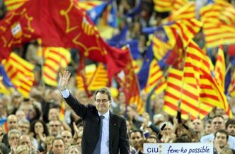 Wybory w Katalonii. Separatyści w większości, ale...