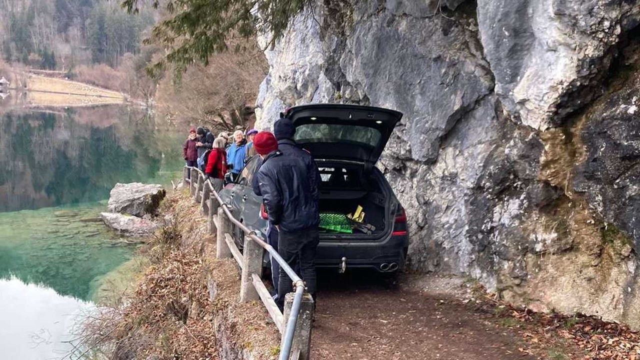 Niemiec najadł się wstydu i uszkodził drogie auto. Zapamięta swój błąd