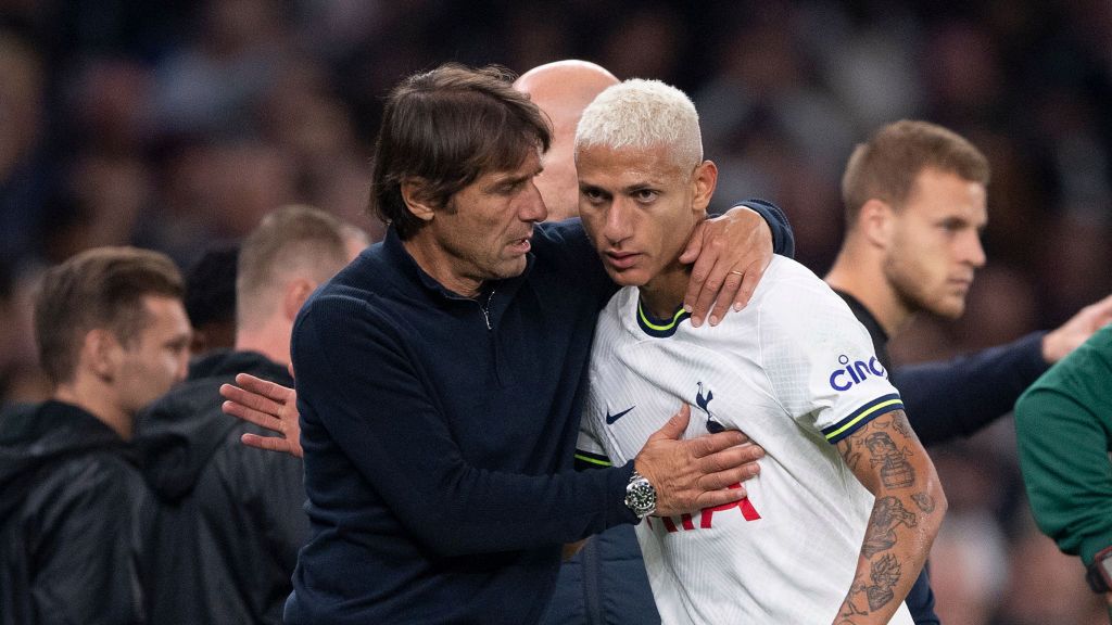 Getty Images / Visionhaus / Na zdjęciu: Antonio Conte i Richarlison