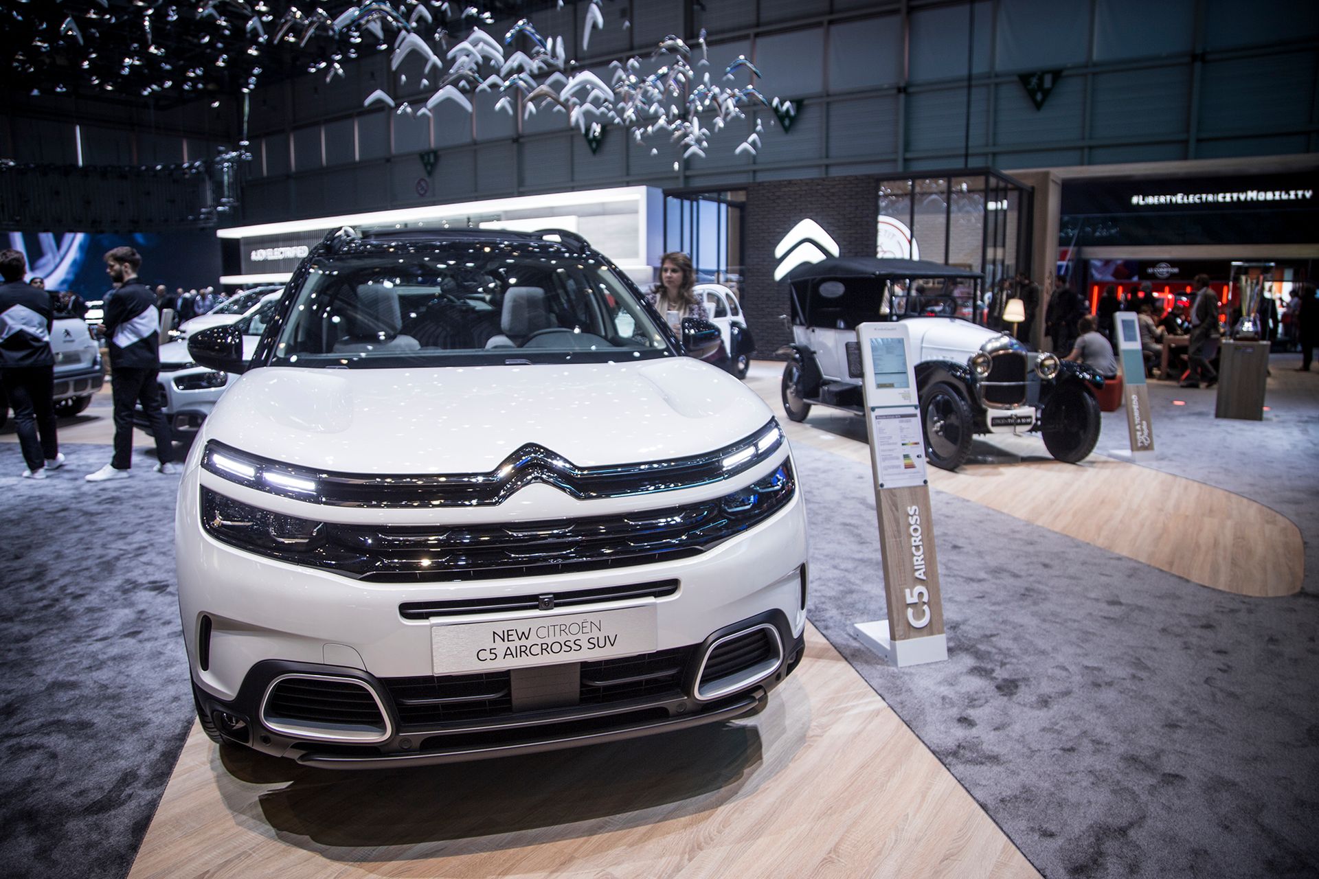 Nowość znad Sekwany - Citroen C5 Aircross