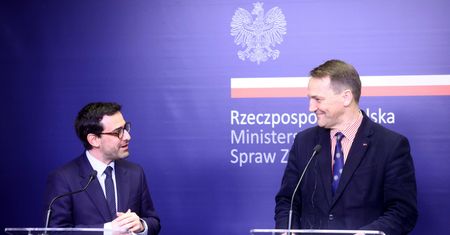 "Polska wraca do Europy". Francja w zachwycie