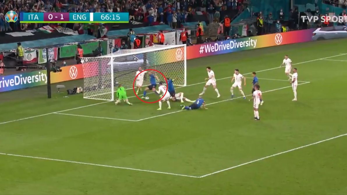 gol Leonardo Bonucciego w finale Euro 2020