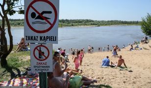 Substancja smolista nad Bałtykiem. Jest decyzja Sanepidu