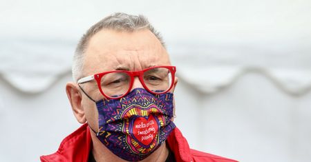 B. senator PiS w szpitalu. Widoczny sprzęt WOŚP? Owsiak komentuje