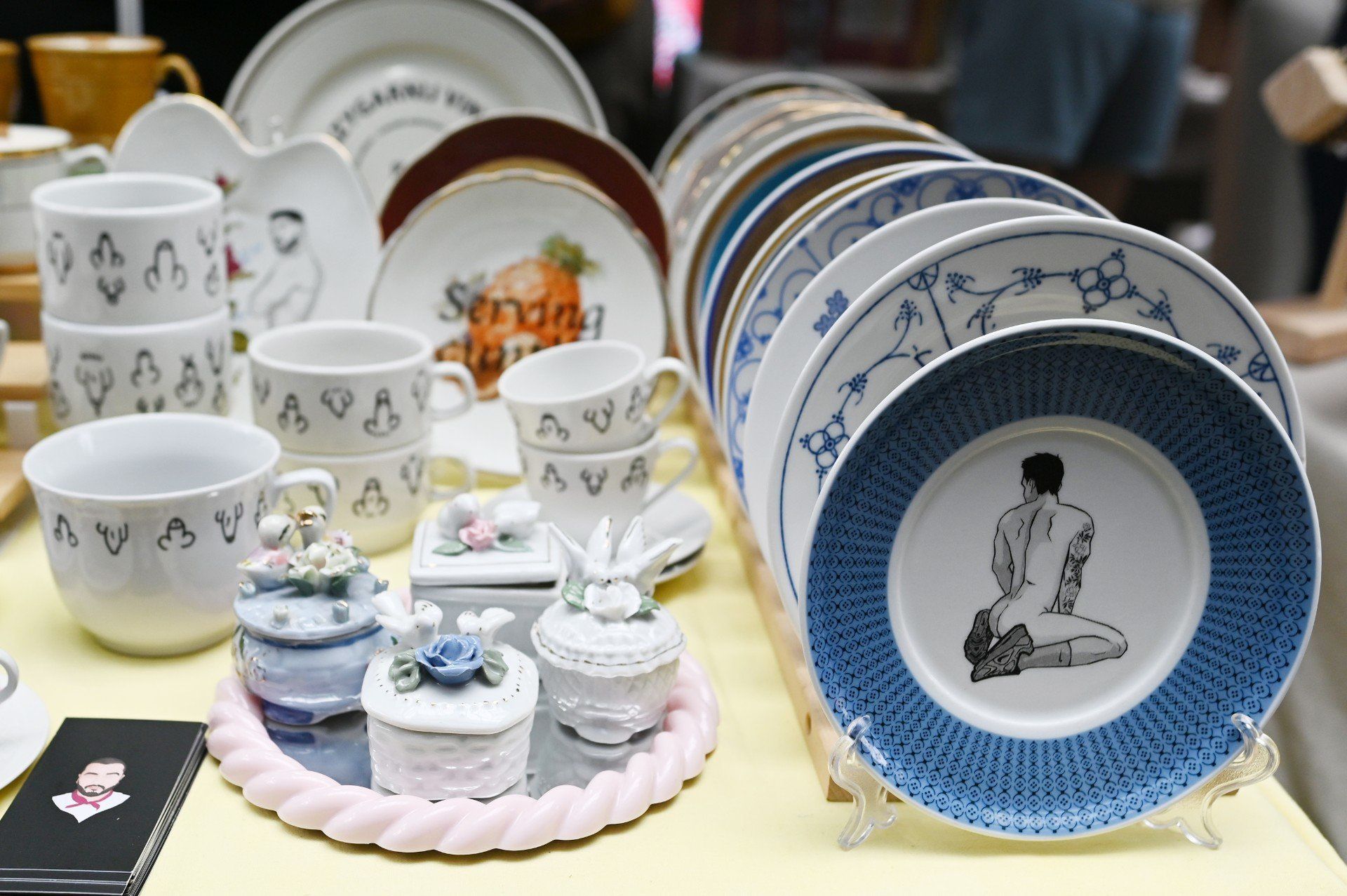 To wpływa na wartość rzeczy vintage, retro i antyków
