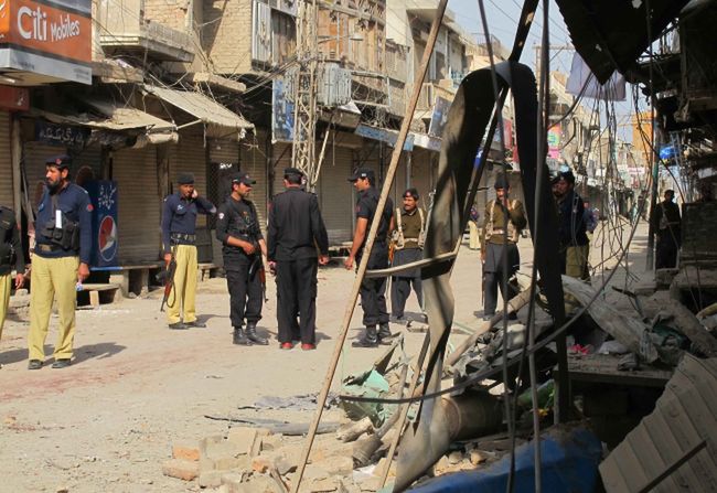 Pakistan: Dziesięciu zabitych w zamachu na szyitów