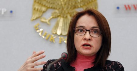 Jest prawą ręką Putina. "Economist" chwali szefową Banku Rosji