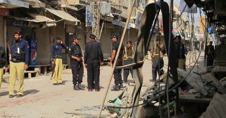 Pakistan: Dziesięciu zabitych w zamachu na szyitów