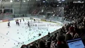 Cracovia jak kluby NHL, Kibice zasypali lodowisko pluszowymi misiakami