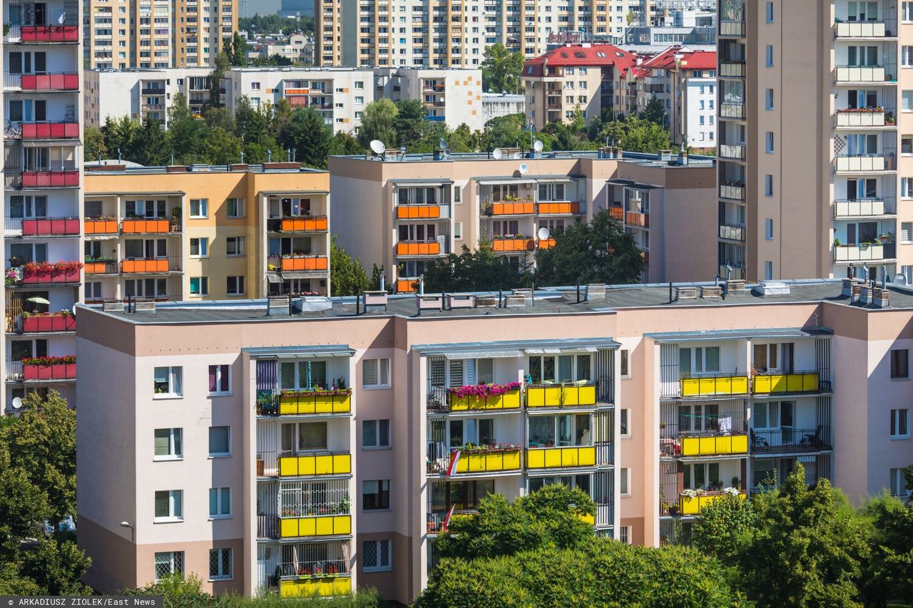 Chcą oddać mieszkanie za opiekę. Nie mogą. Wysyp darowizn