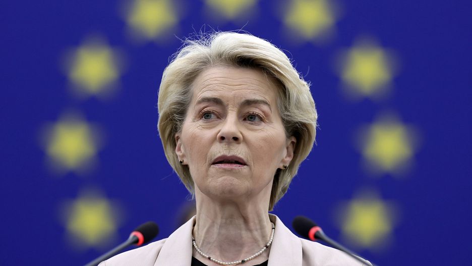 European Parliament session in Strasbourg
epa12002387 European Commission President Ursula von der Leyen speaks during a debate on 'Conclusions of the European Council meeting of 20 March 2025' at the European Parliament in Strasbourg, France, 01 April 2025. The EU Parliament's session runs from 31 March to 03 April 2025.  EPA/RONALD WITTEK 
Dostawca: PAP/EPA.
RONALD WITTEK
eu, european parliament, european union, parliament, session, debate