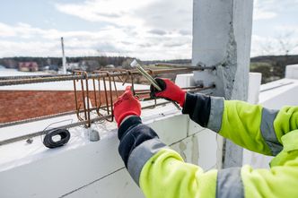 Spadła liczba kontroli PIP-u. Mimo to sytuacja przestrzegania prawa pracy wciąż jest daleka od ideału