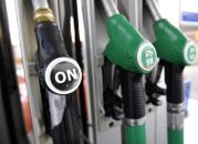 Ceny paliw za wysokie, a rząd nie obniża akcyzy