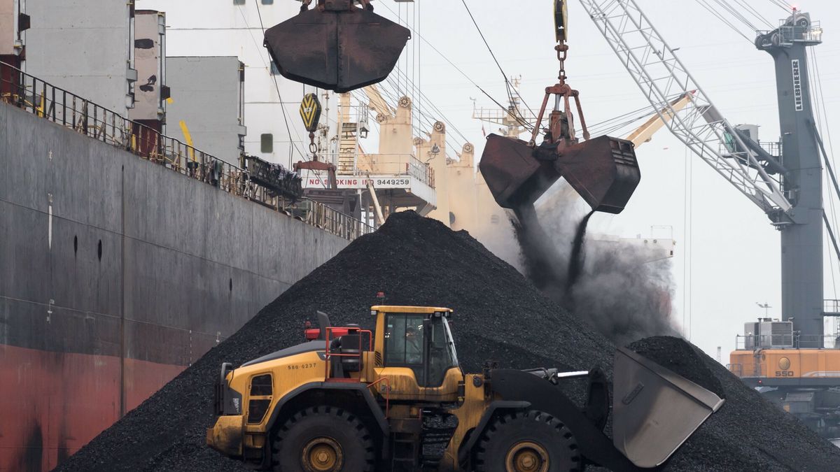 Rozładunek węgla w Porcie Gdańsk