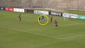 Chcą wyrzucić piłkarza z klubu. Za tego gola [WIDEO]