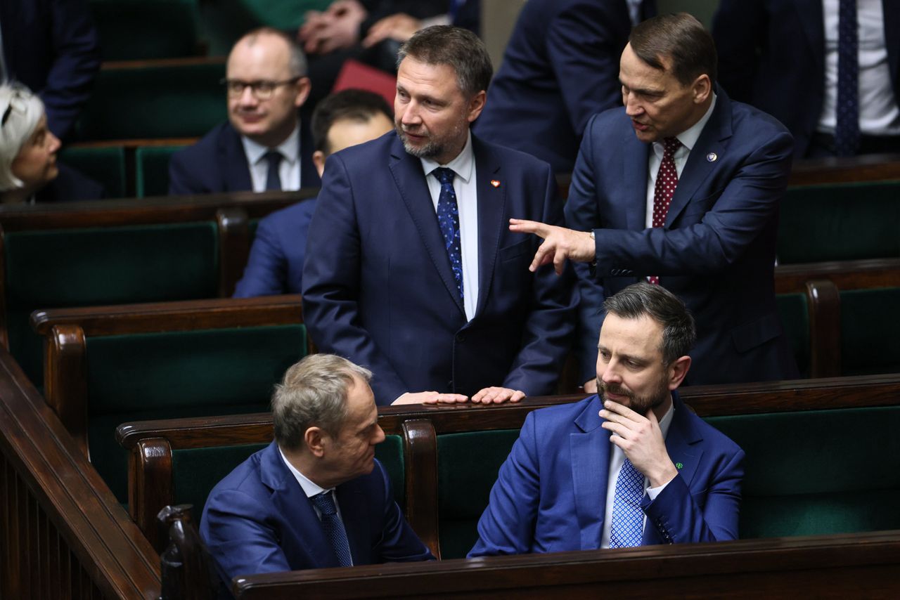 "Tusk szykuje roszady partii". Spodziewają się zmiany na kluczowym stanowisku