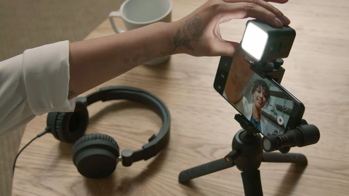 Rode przedstawia nowe zestawy dla wlogerów mobilnych. Są całkiem profesjonalne! 1