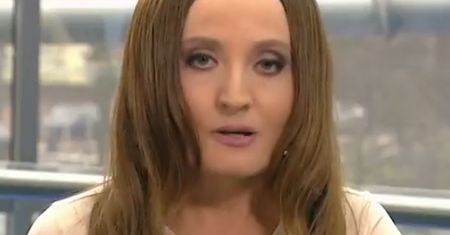 Zapytała Millera, czemu wzdycha. Dziennikarka TVP Info pożałowała