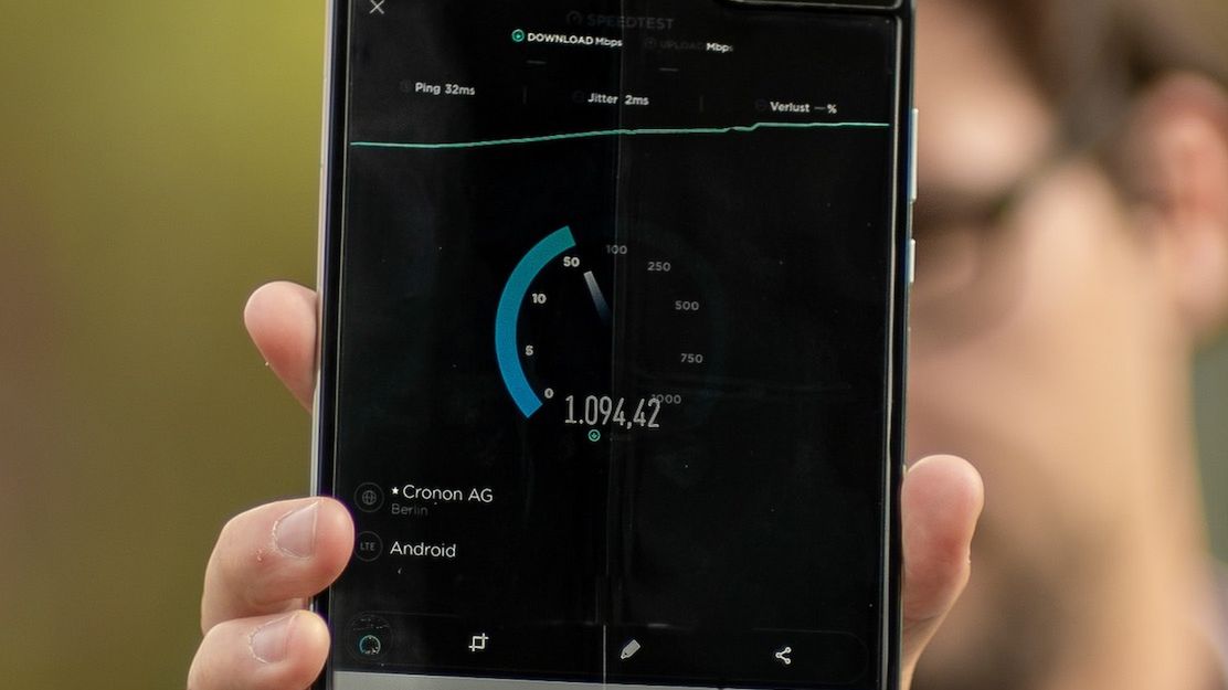Samsung Galaxy Fold 2 ze szkłem UTG i rysikiem S Pen? Są pierwsze przecieki 1