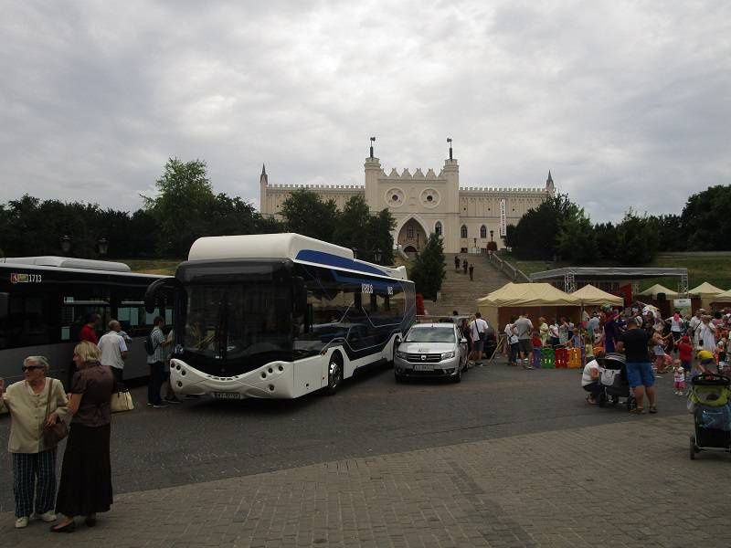 Piknik komunikacyjny MPK Lublin na Placu Zamkowym