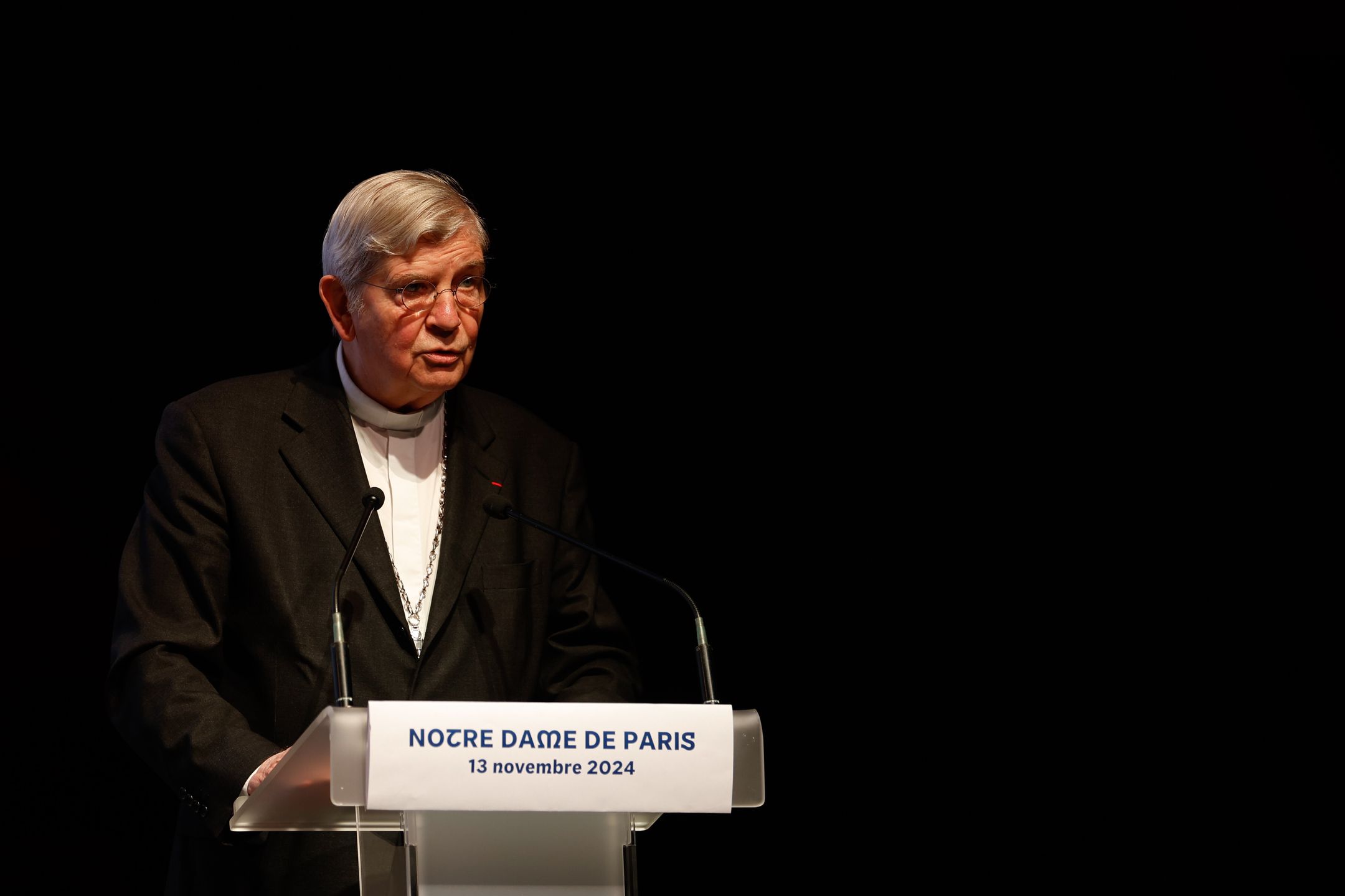 Paris Archbishop Laurent Ulrich speaks during a press conference ahead of the reopening of Notre-Dame Cathedral after a massive fire and five years of rebuilding efforts at the College des Bernardins in Paris, France, 13 November 2024. Notre Dame is scheduled to reopen to the public on 08 December. EPA/MOHAMMED BADRA Dostawca: PAP/EPA.