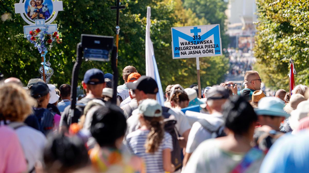 Piesza Pielgrzymka Warszawska
Waldemar Deska
313 313., Cz�stochowa, duchowie�stwo, duchowny, Jasna G�ra, p�tnicy, pielgrzymka, pielgrzymka pielgrzymki, Szczyt Pielgrzymkowy, Warszawska, warszawska warszawskiej, Wniebowzi�cie NMP