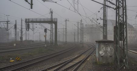 Ruda Śląska. Kradli elementy sieci kolejowej. Mogli doprowadzić do tragedii
