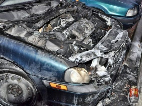 Syn znanego adwokata podpalił 11 samochodów w stolicy. Został ponownie skazany