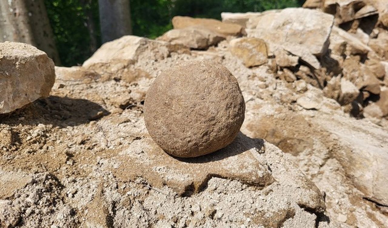 Prace archeologiczne na zamku Kmitów. "Tworzymy tzw. trwałą ruinę"