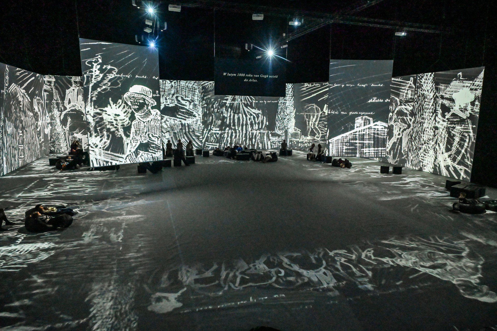 Wystawa jest czynna w BCTW do 14 grudnia.