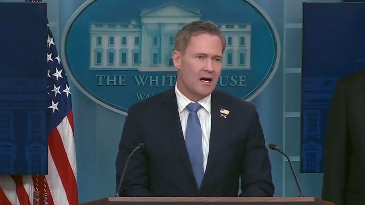 Mike Waltz, doradca prezydenta USA, o reakcji Trumpa na ruch Zeł