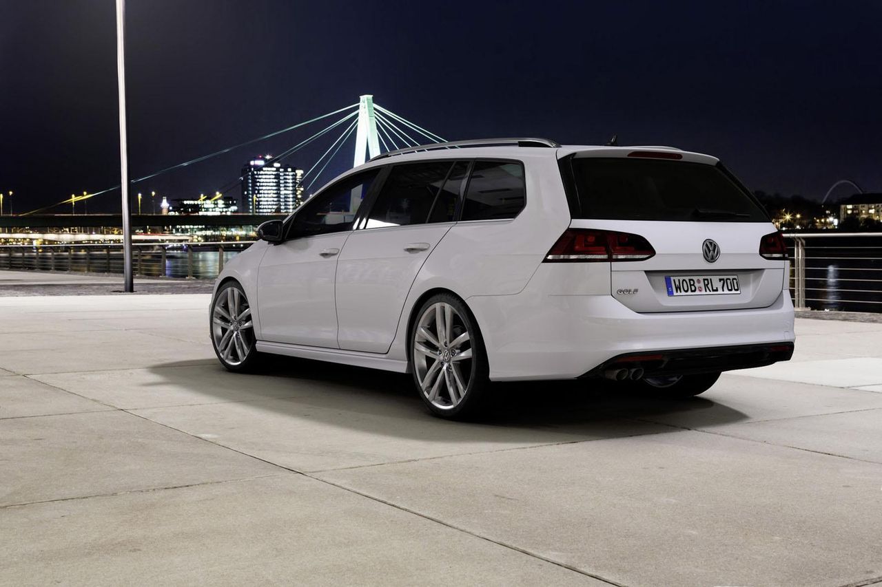 Volkswagen Golf R-Line