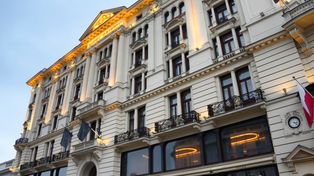 Kultowe miejsca z czasów PRL-u. Co z nich przetrwało do dziś?