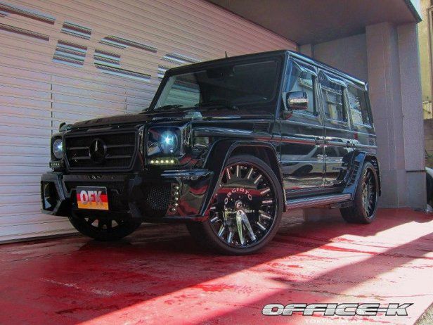 Mercedes-Benz G55 AMG z drastycznym pakietem stylistycznym Office-K i Wald International