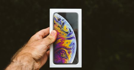 Wiemy, ile kosztuje wyprodukowanie nowego iPhone'a XS. Apple zarabia krocie