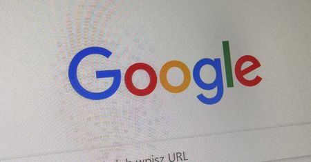 Google usuwa 2500 kanałów z YouTube. Miały siać dezinformację na zlecenie Chin